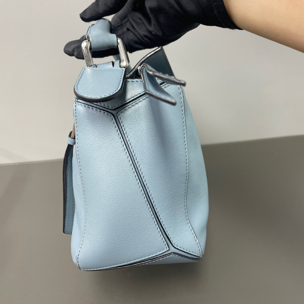 Loewe Blue