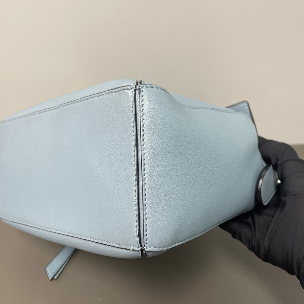Loewe Blue