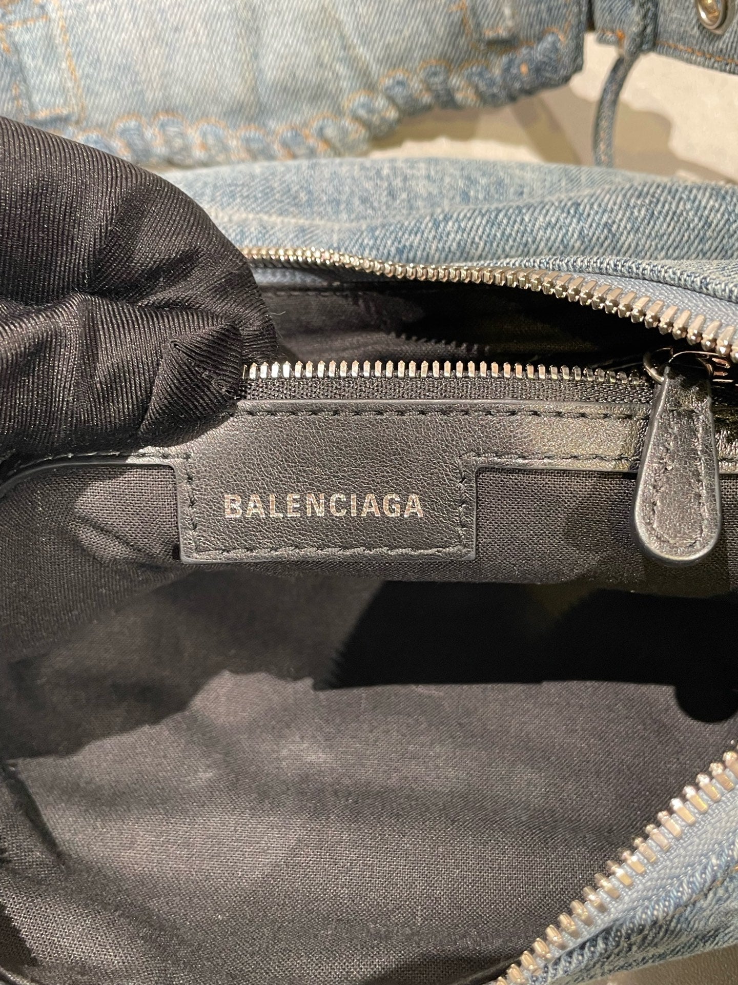 Balenciaga LE CAGOLE Blue 6713072109U4715