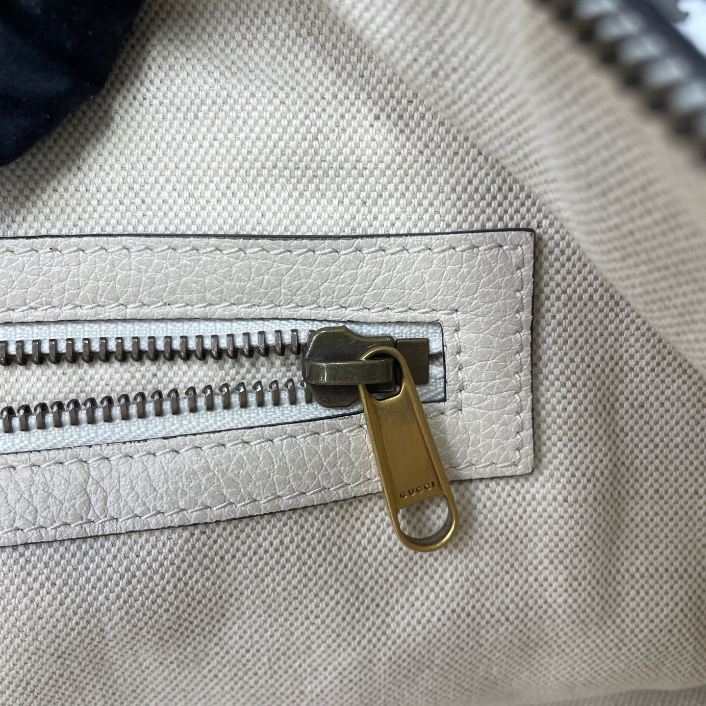 Gucci White