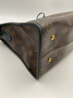 Louis Vuitton Canvas