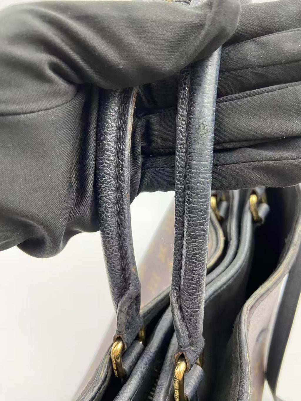 Louis Vuitton Canvas