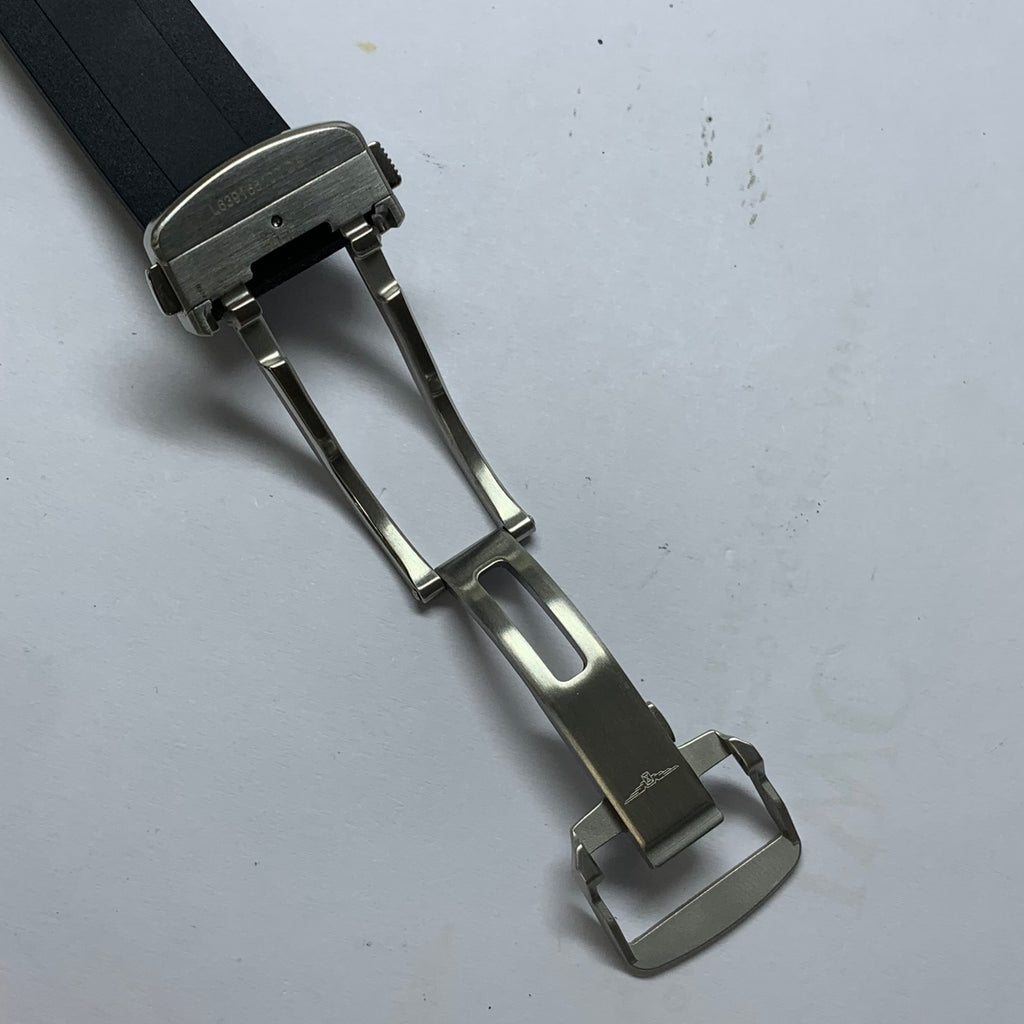 Longines Conquest Active Series 41.00 L3.830.4.52.9