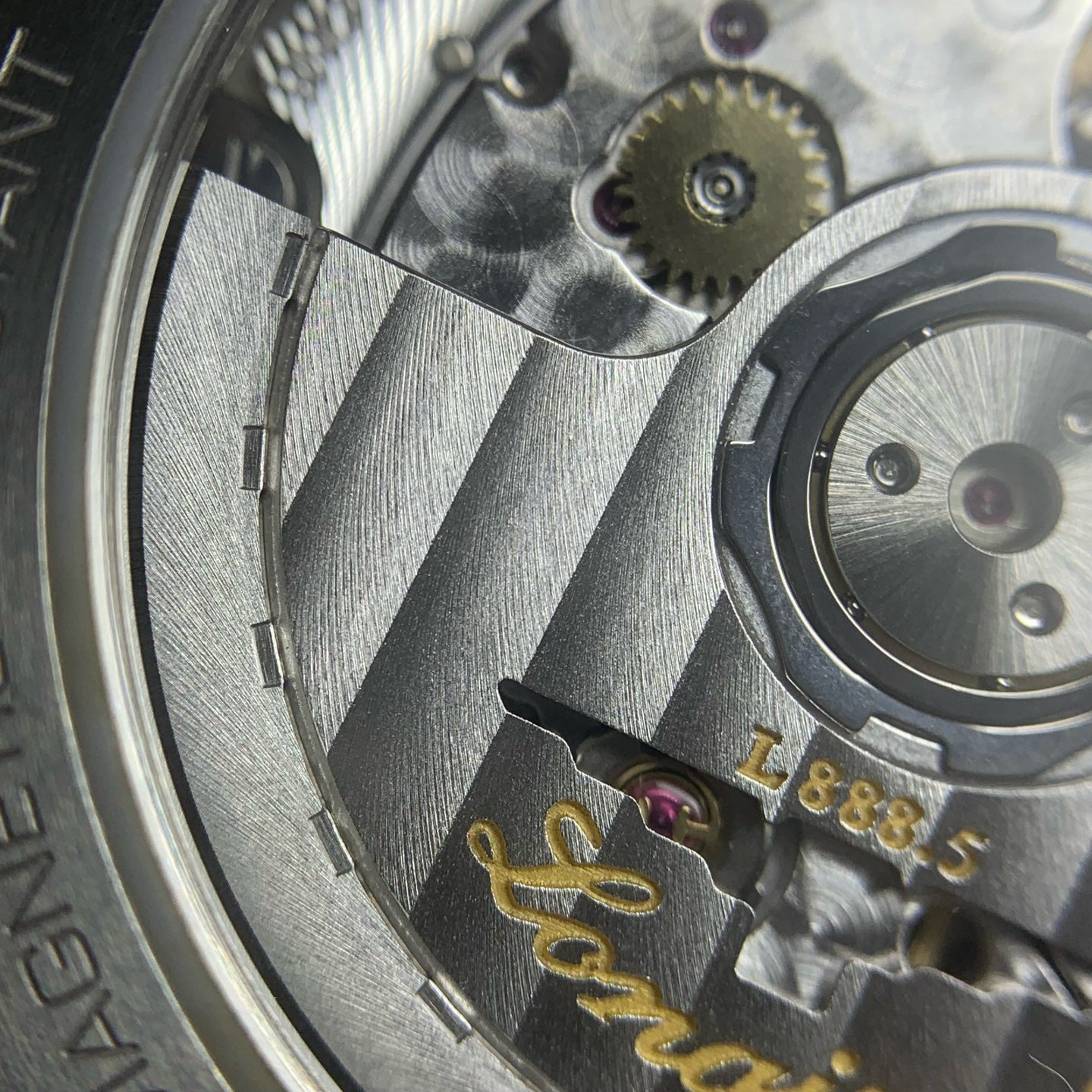 Longines Conquest Active Series 41.00 L3.830.4.52.9