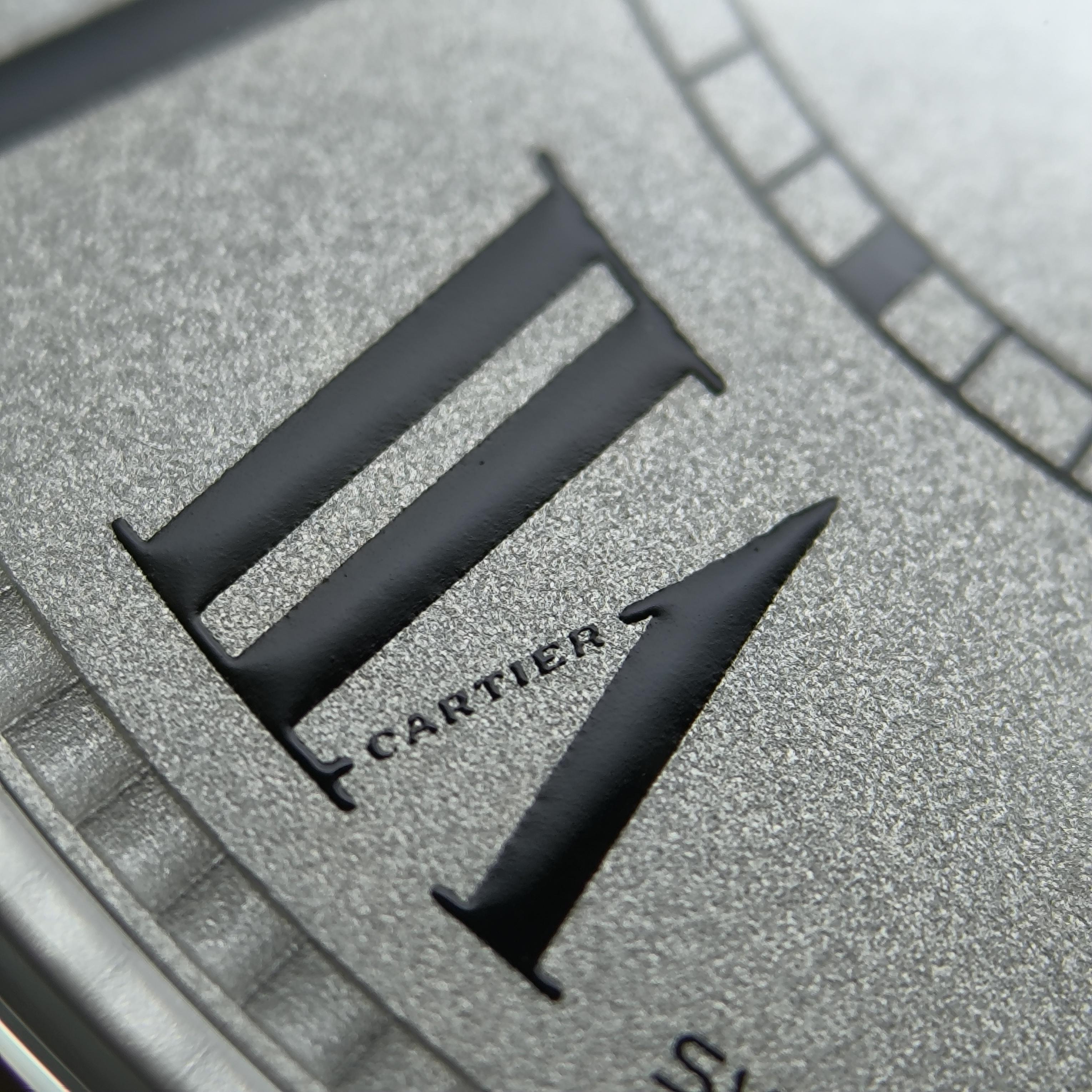 Cartier Ronde Must de Cartier collection watches 36mm WSRN0031