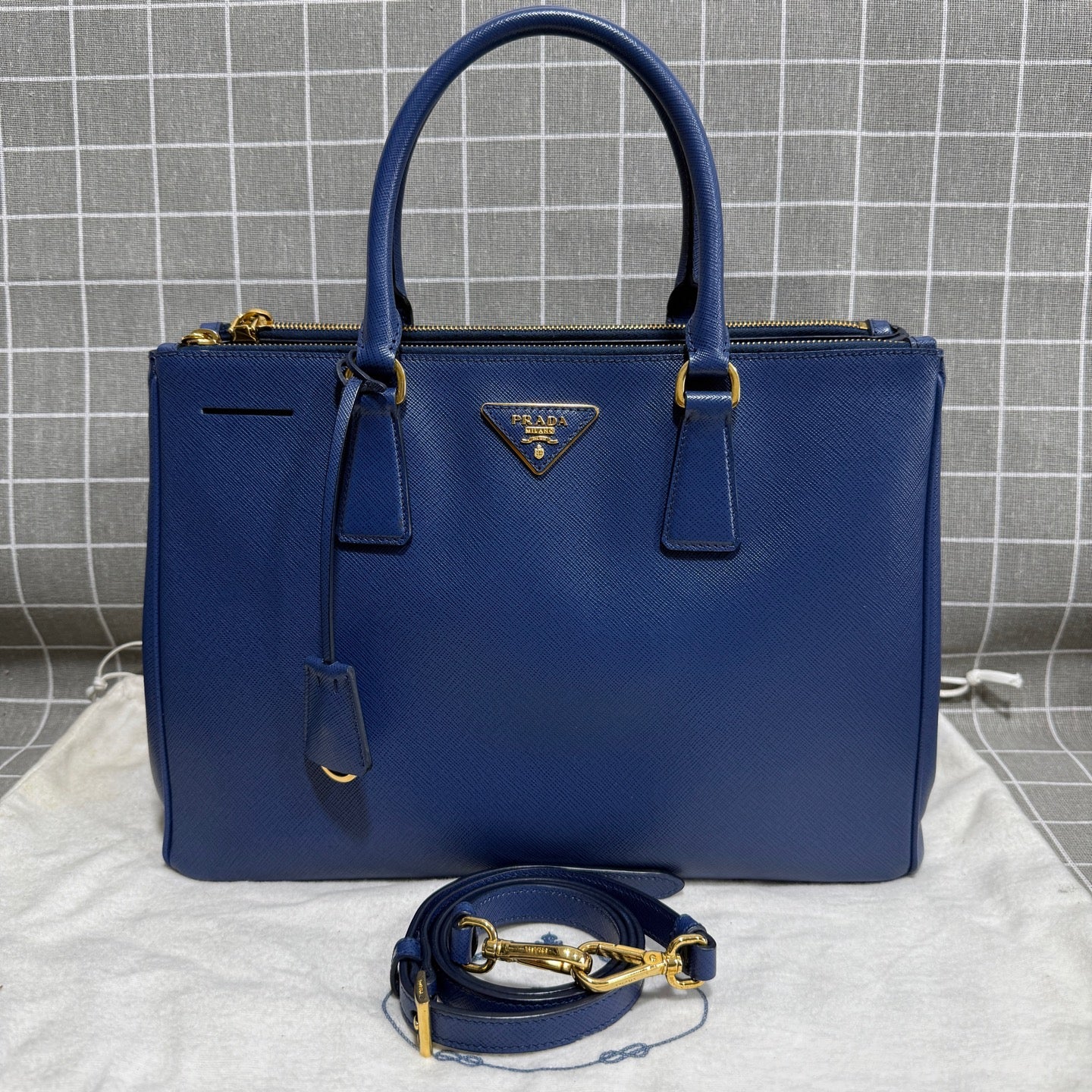 Prada 1BA274_NZV_F0016_V_DOO