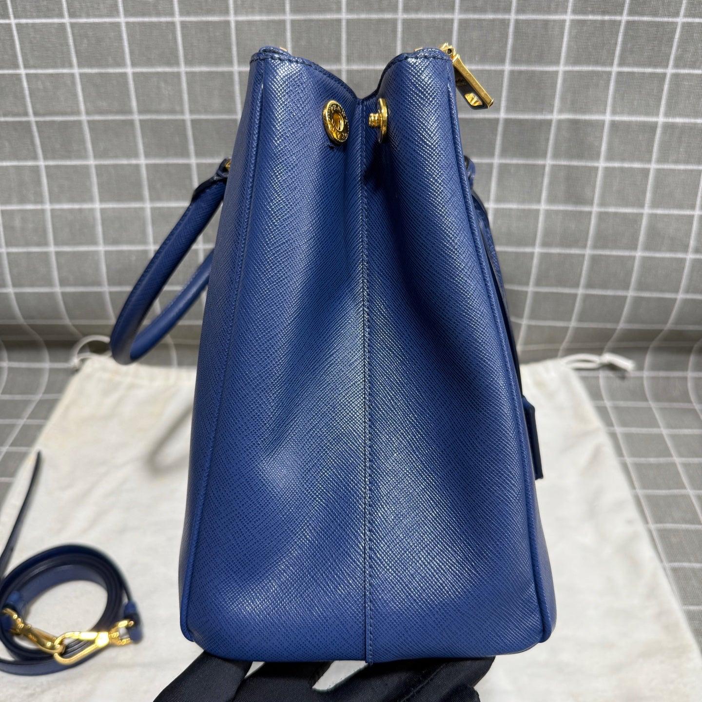 Prada 1BA274_NZV_F0016_V_DOO