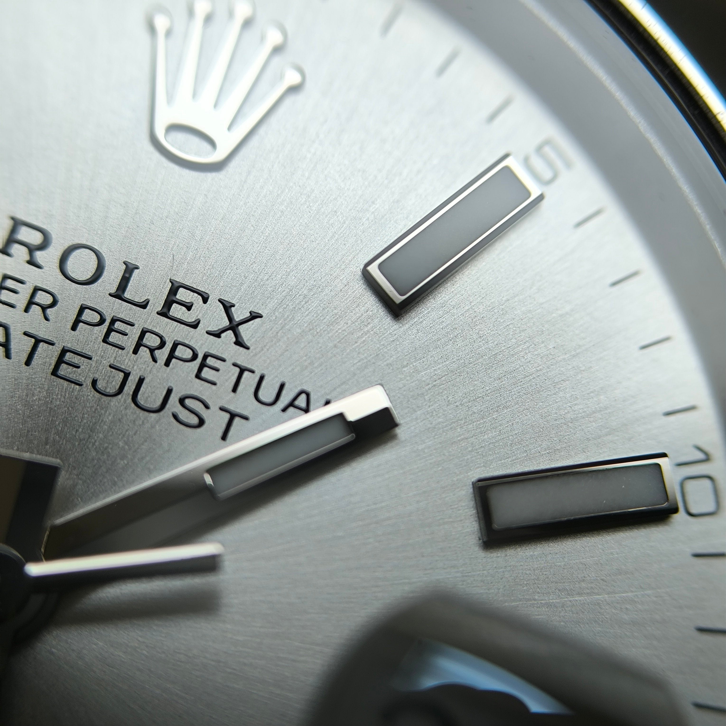 Rolex Log type 41 millimeters m126300-0003