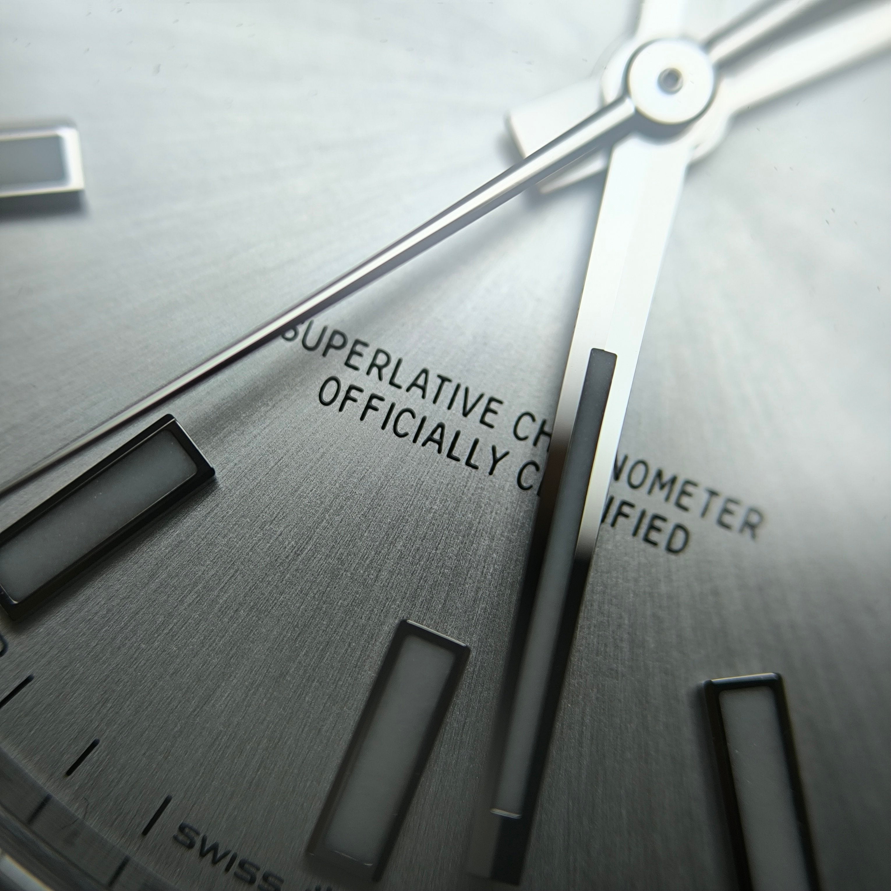 Rolex Log type 41 millimeters m126300-0003