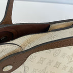 Louis Vuitton Beige Tote M54351