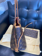 Louis Vuitton Red M46979