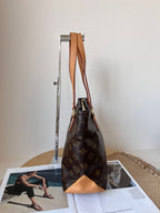 Louis Vuitton Tote
