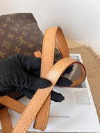 Louis Vuitton Tote