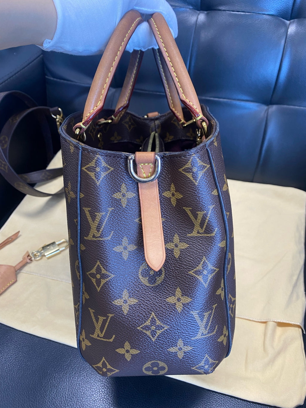 Louis Vuitton Montaigne Bb Canvas Crossbody M41055