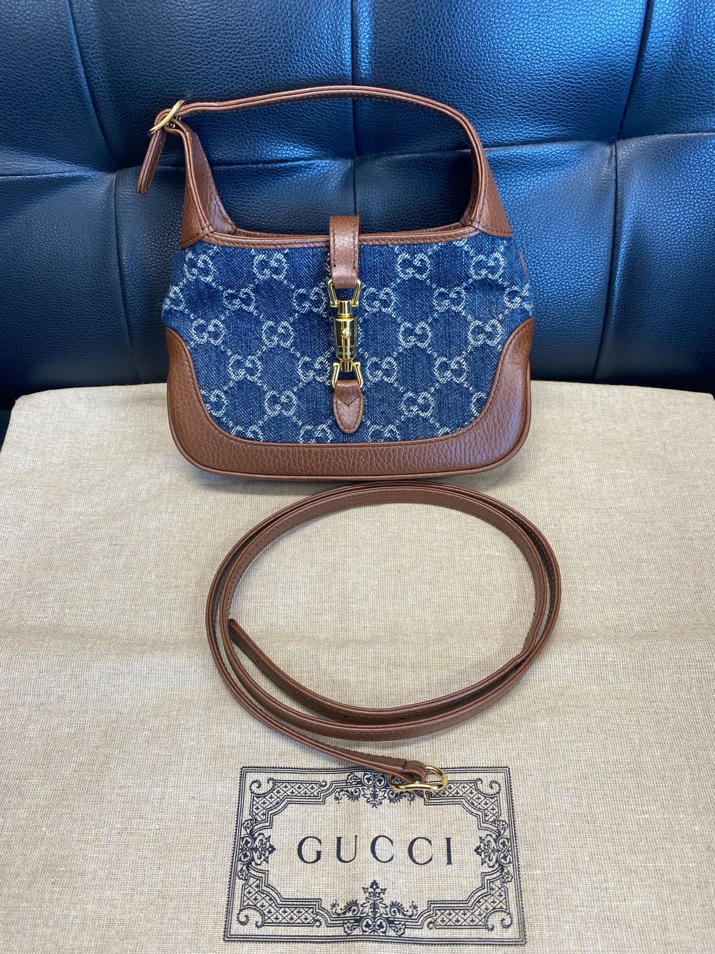 Gucci 636706-2KQGG-8375