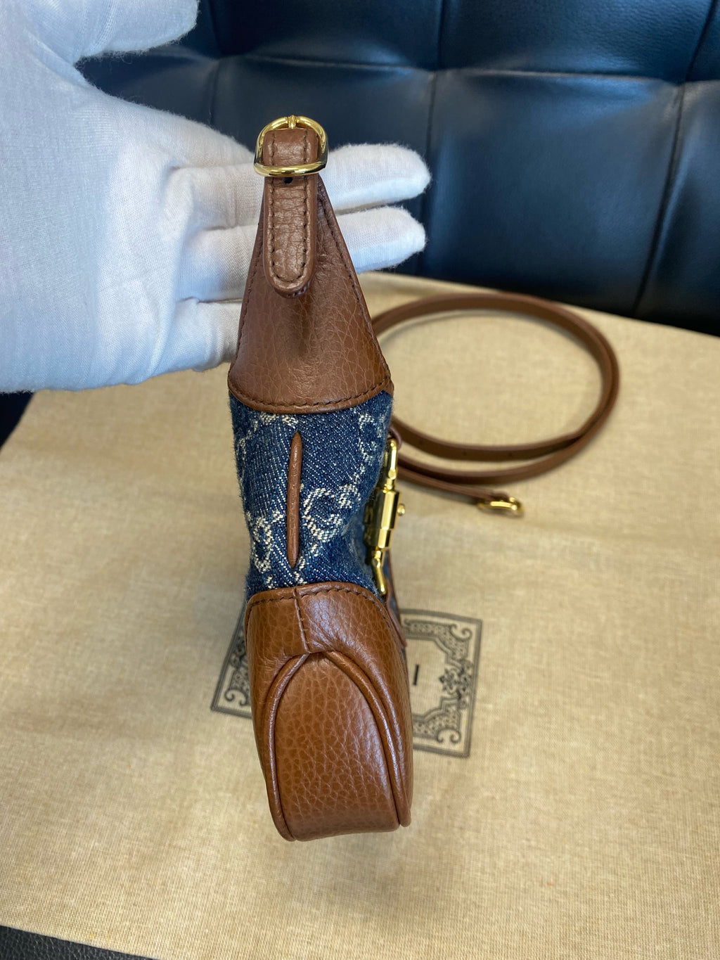 Gucci 636706-2KQGG-8375