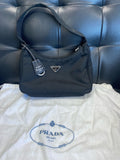 Prada Prada Re-Edition 2000 Re-Nylon Recycled Nylon Hobo Underarm Bag Cordura Black 1NE515_RDH0_F0002