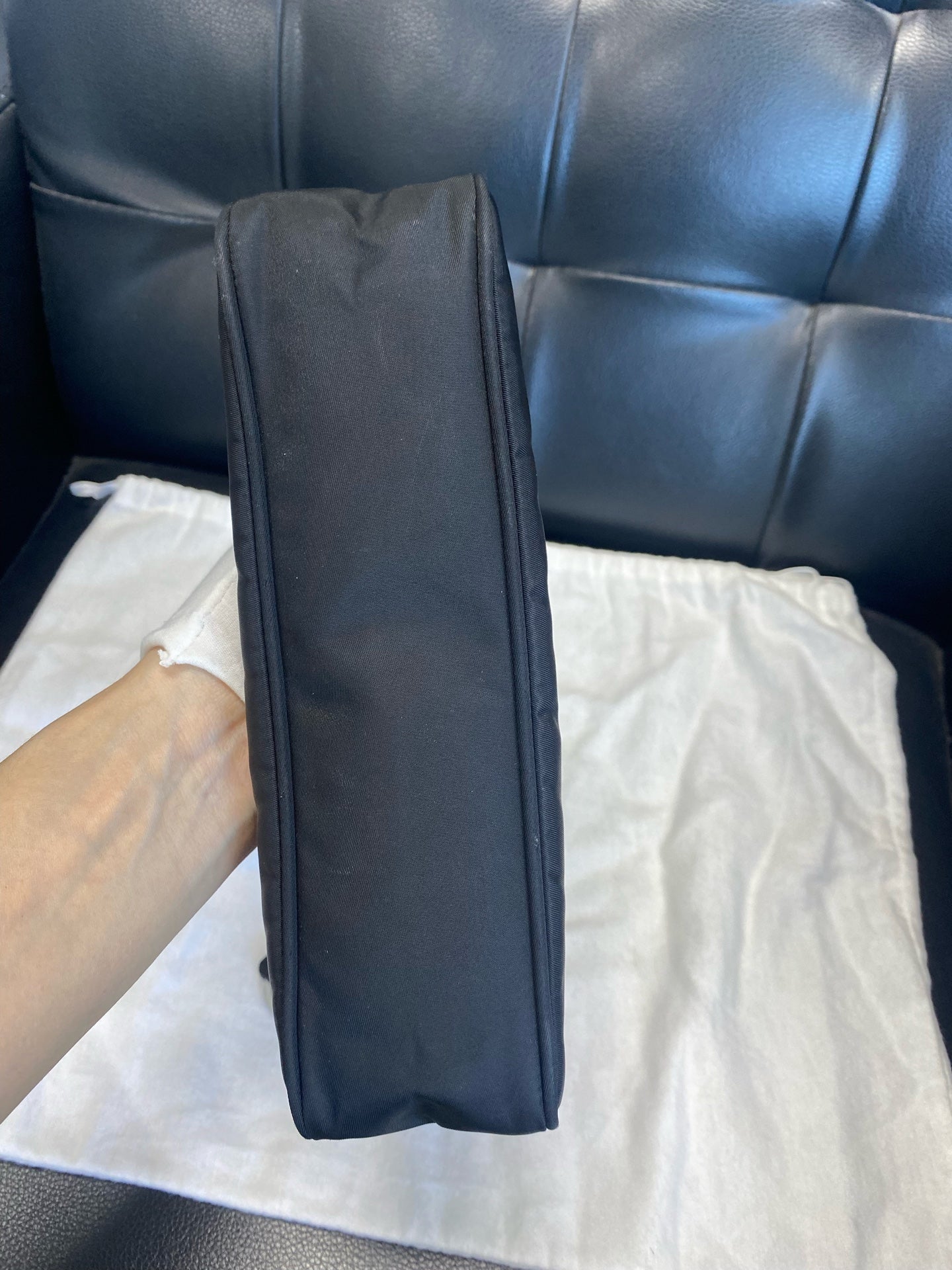 Prada Prada Re-Edition 2000 Re-Nylon Recycled Nylon Hobo Underarm Bag Cordura Black 1NE515_RDH0_F0002