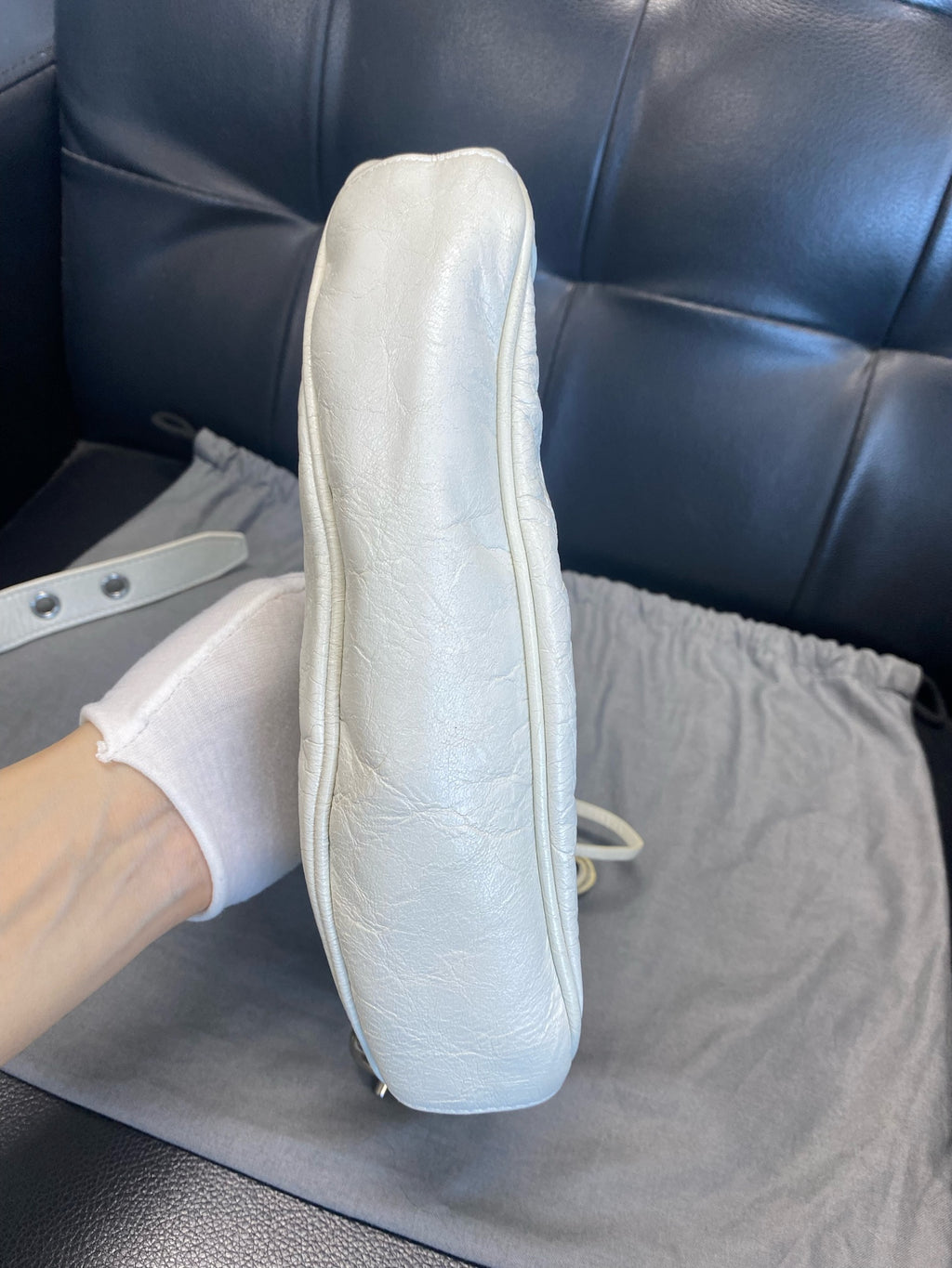 Balenciaga LE CAGOLE White 6713091VG9Y9104