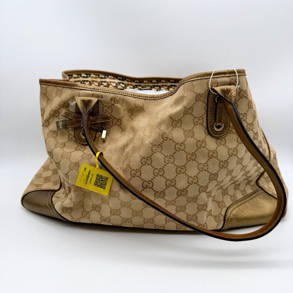 Gucci Canvas