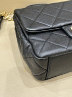 Chanel Small crossbody shoulder bag 19×7×16 AS3898-B10376-94305