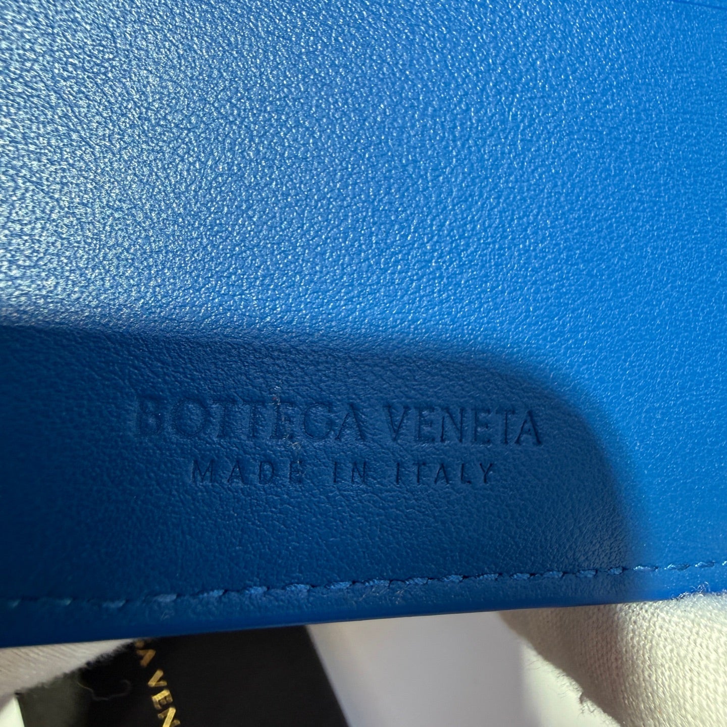 Bottega Veneta Intrecciato Blue Clutch Height: 9.5 cm, Width: 11 cm, Depth: 1 cm 605721VCPQ64219