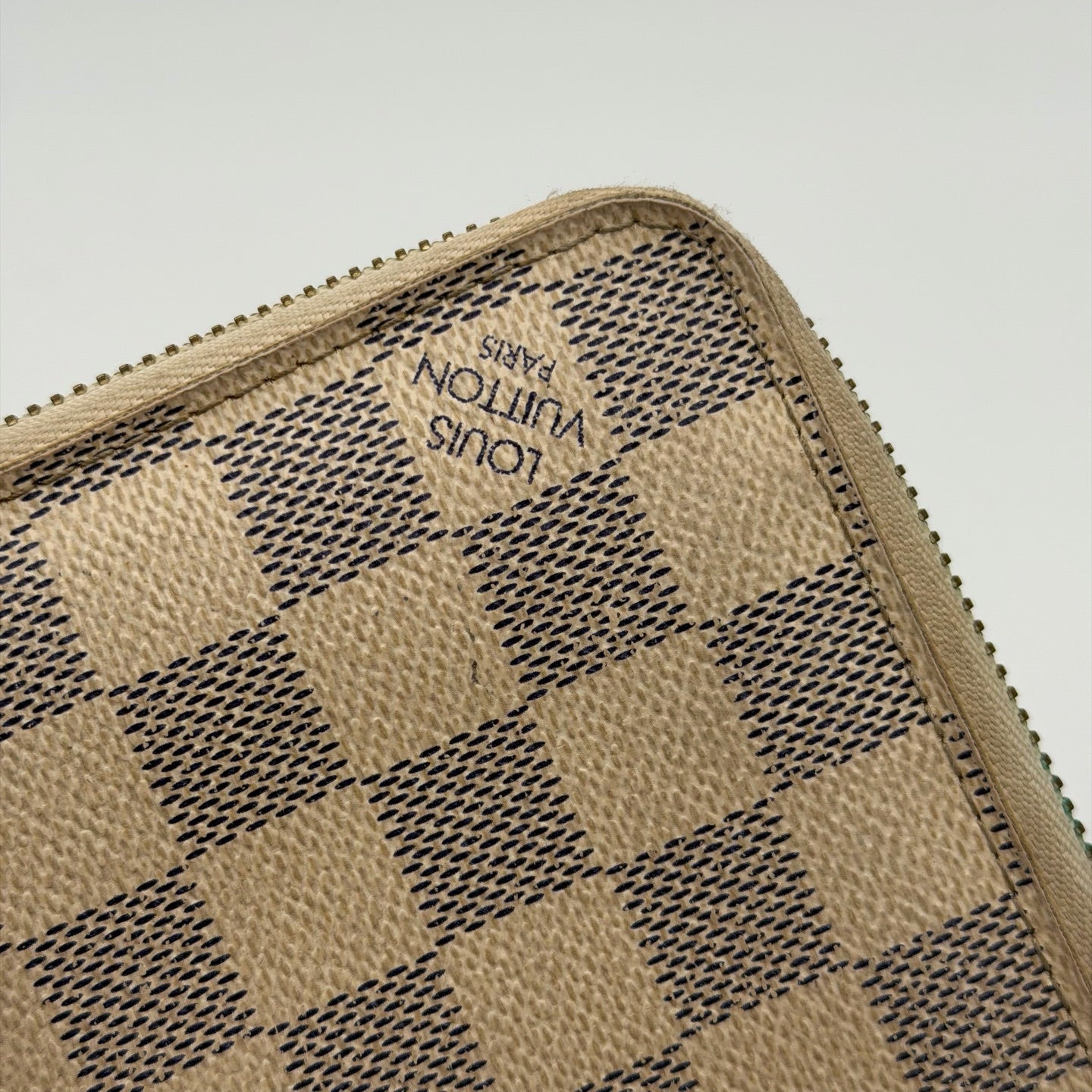 Louis Vuitton Canvas White
