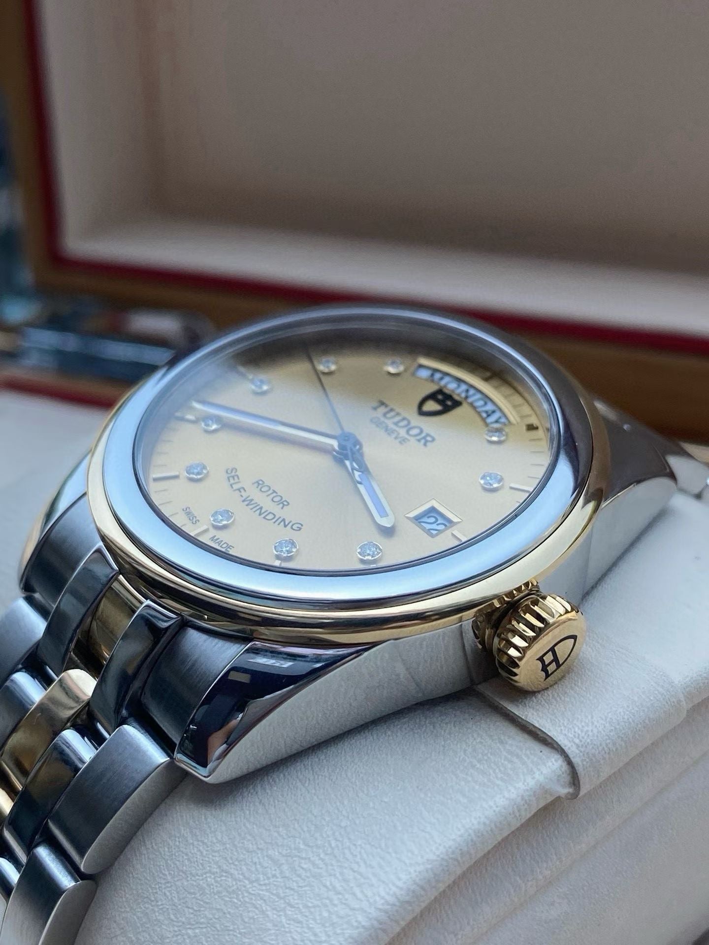 Tudor Gold Automatic (self-winding) watch
