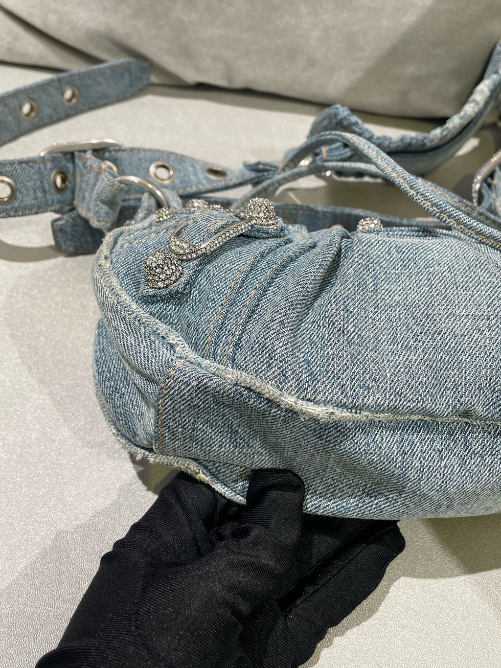 Balenciaga LE CAGOLE Blue 6713092109U4715