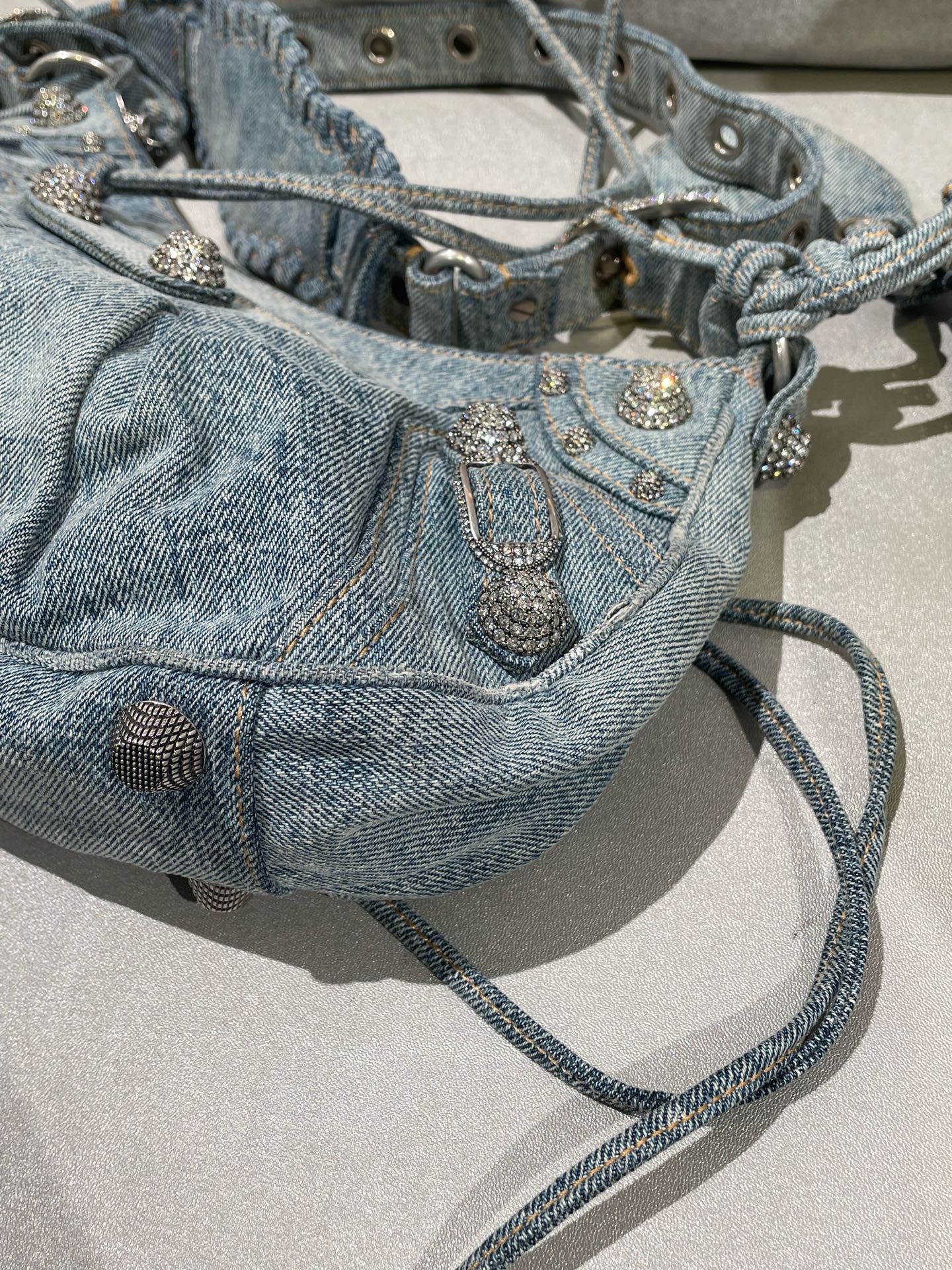 Balenciaga LE CAGOLE Blue 6713072109U4715