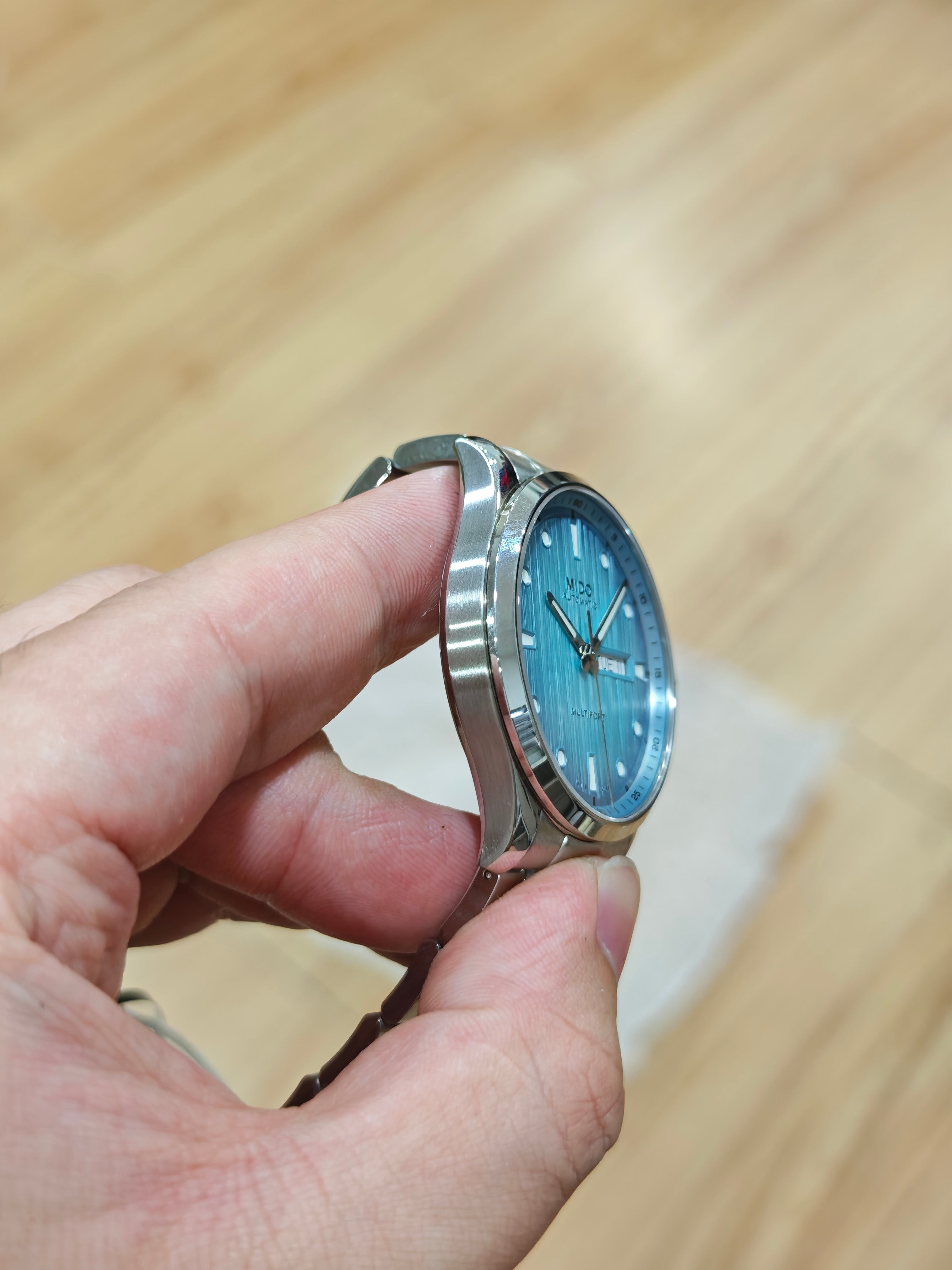 Mido Helmsman Series Automatic (self-winding) watch 42.0 M038.430.11.041.00