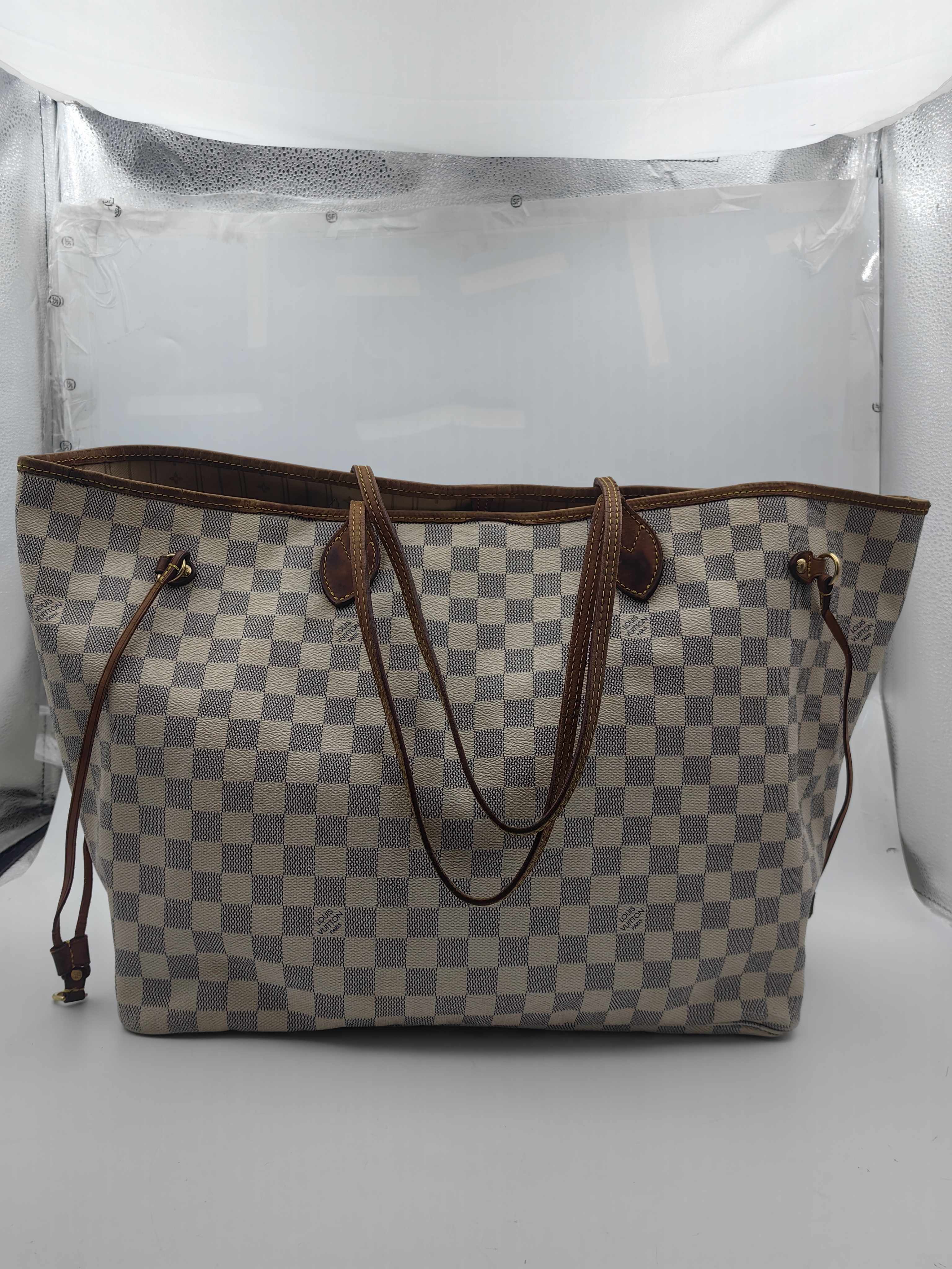 Louis Vuitton Beige