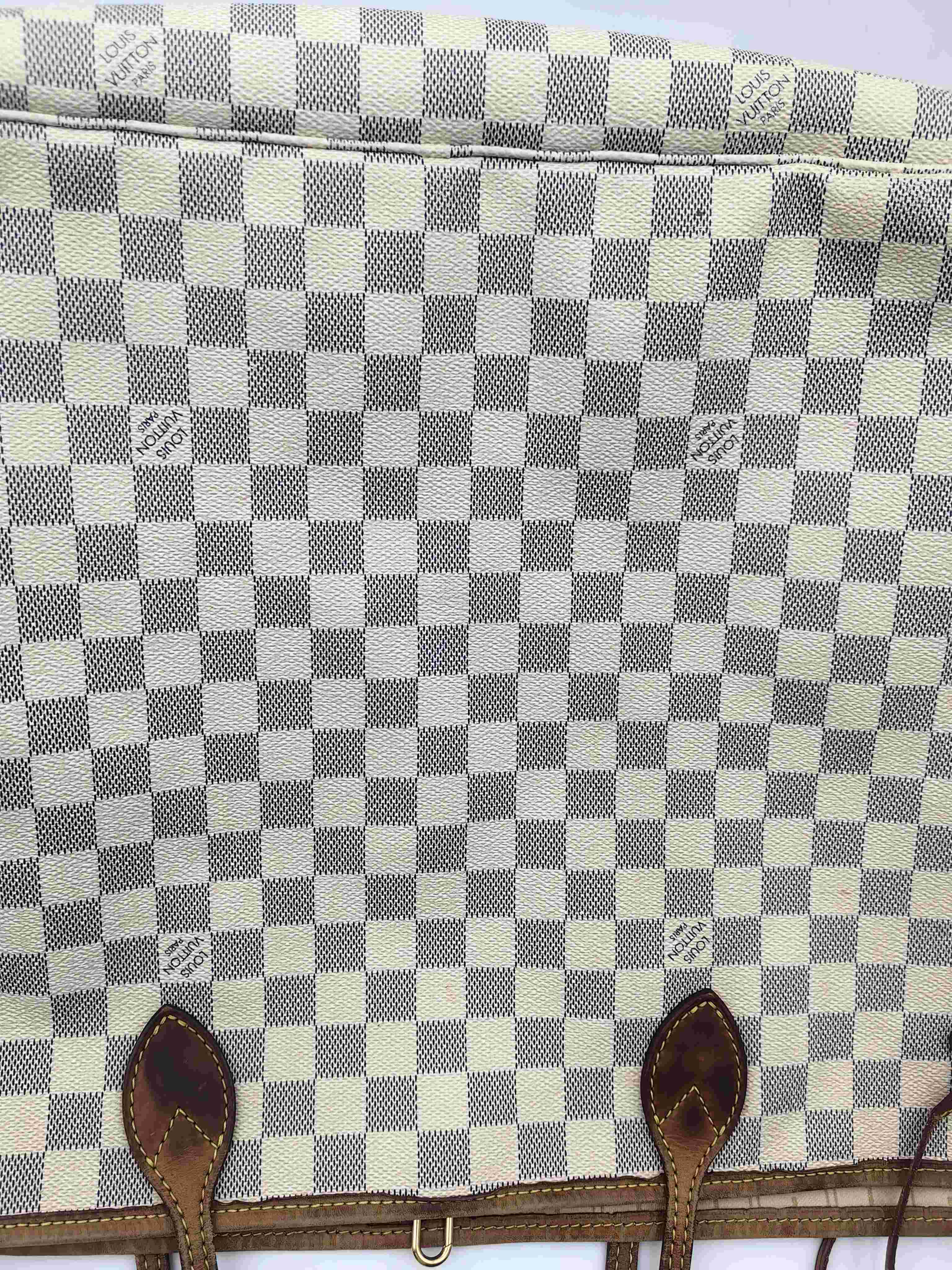 Louis Vuitton Beige