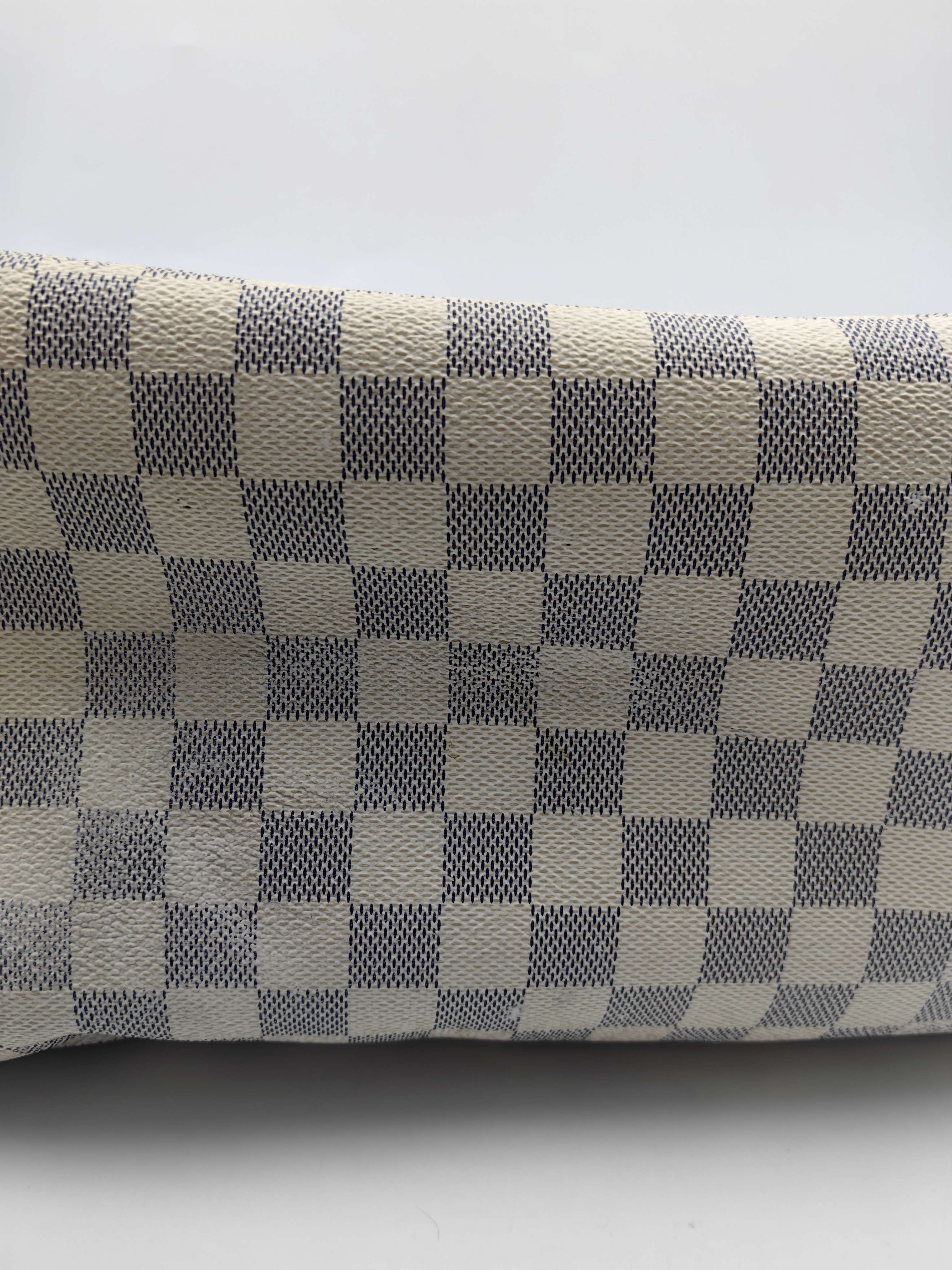 Louis Vuitton Beige