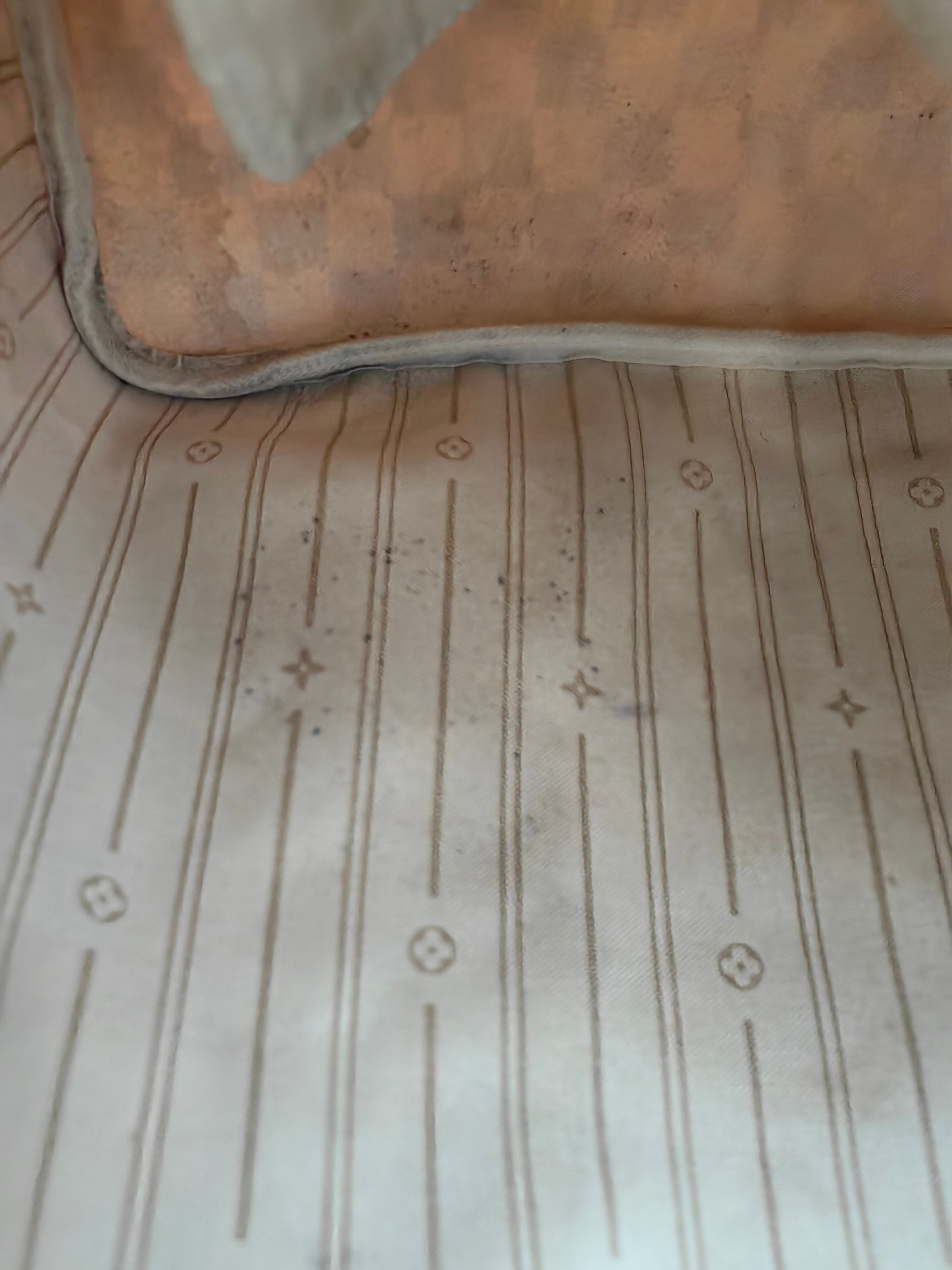 Louis Vuitton Beige