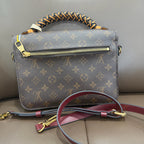 Louis Vuitton Messenger Bag