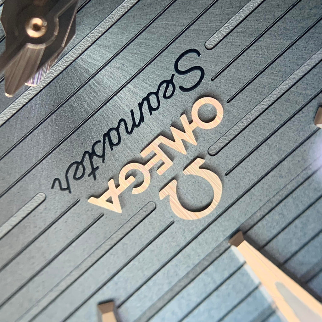 Omega Seahorse 41 millimeters 220.12.41.21.03.008