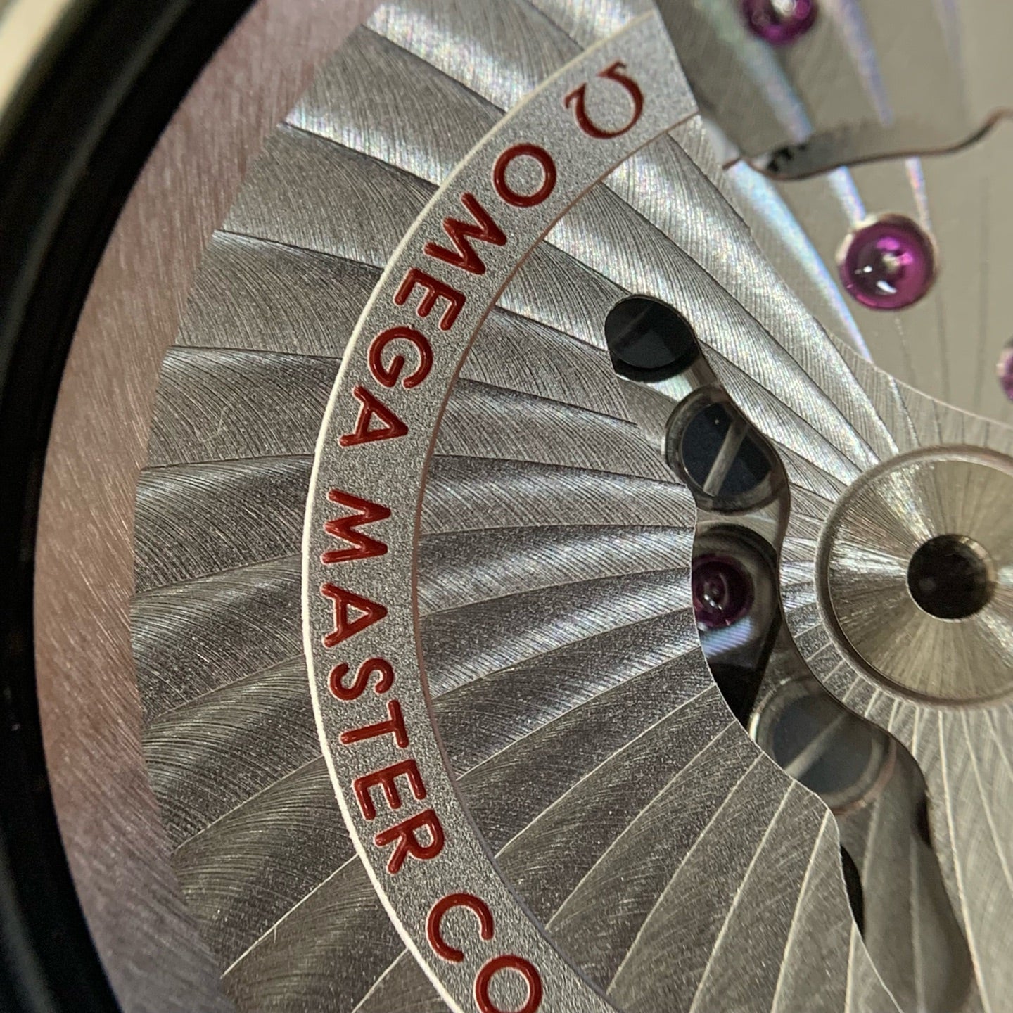 Omega Seahorse 41 millimeters 220.12.41.21.03.008