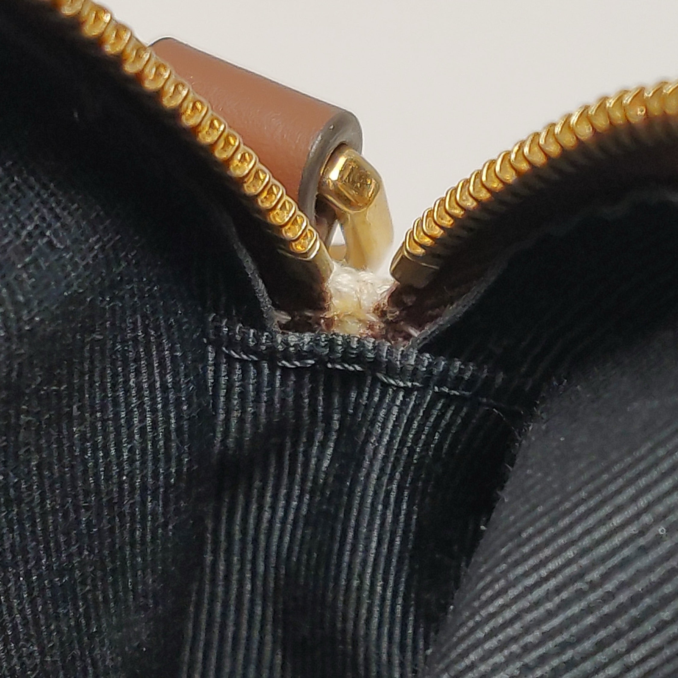 Burberry Canvas Crossbody 80276021