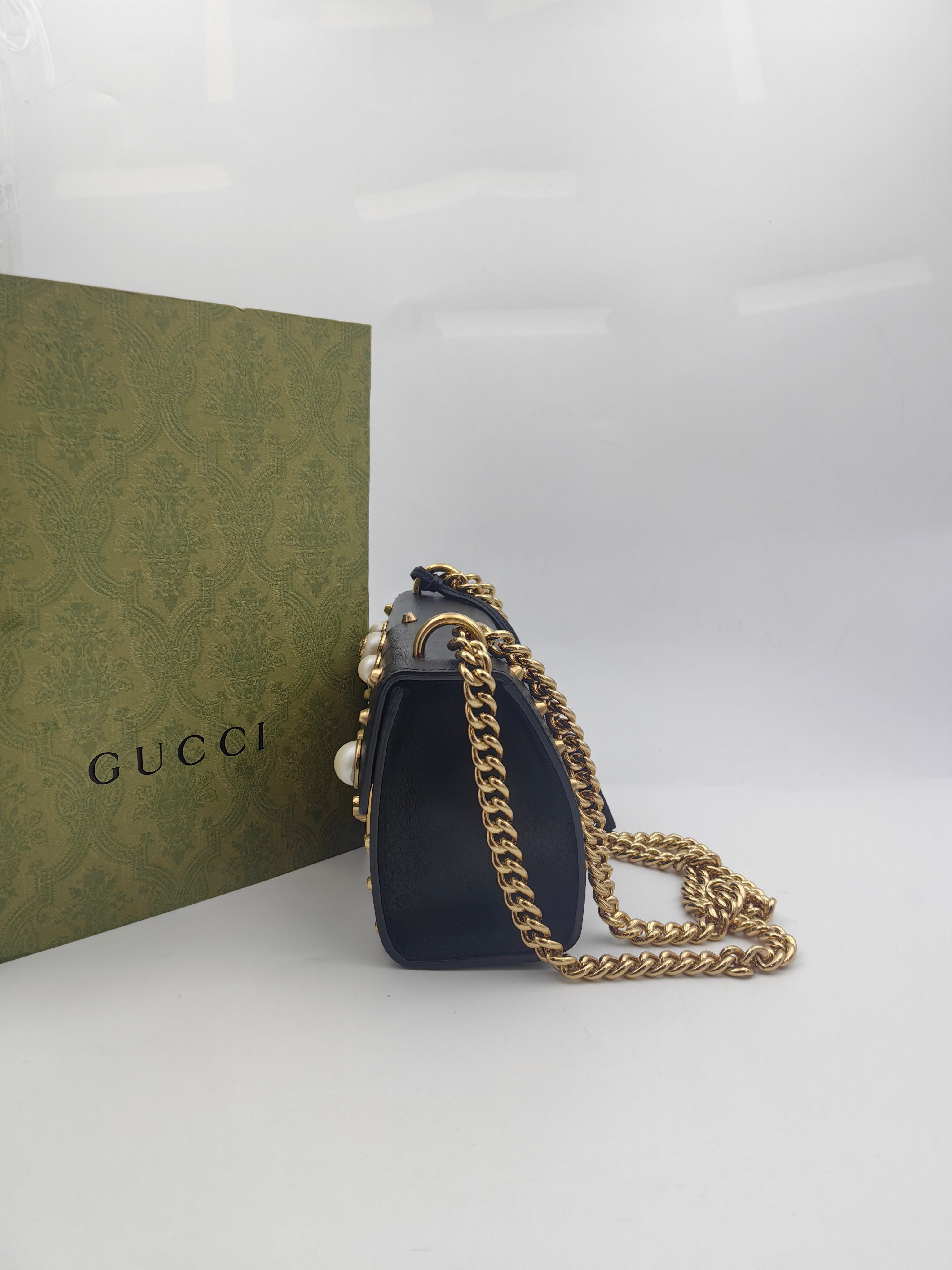 Gucci Black