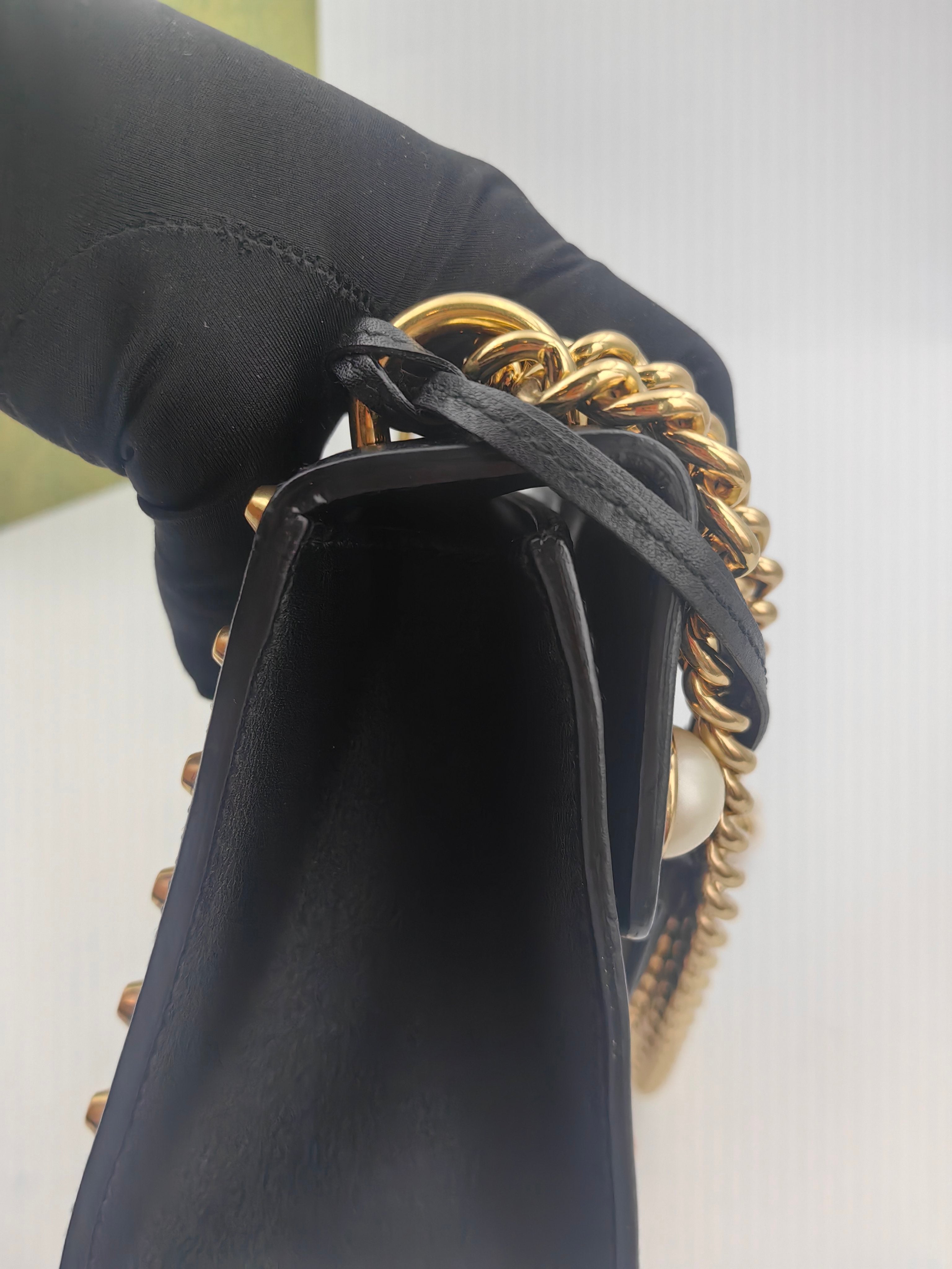 Gucci Black