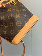 Louis Vuitton Crossbody