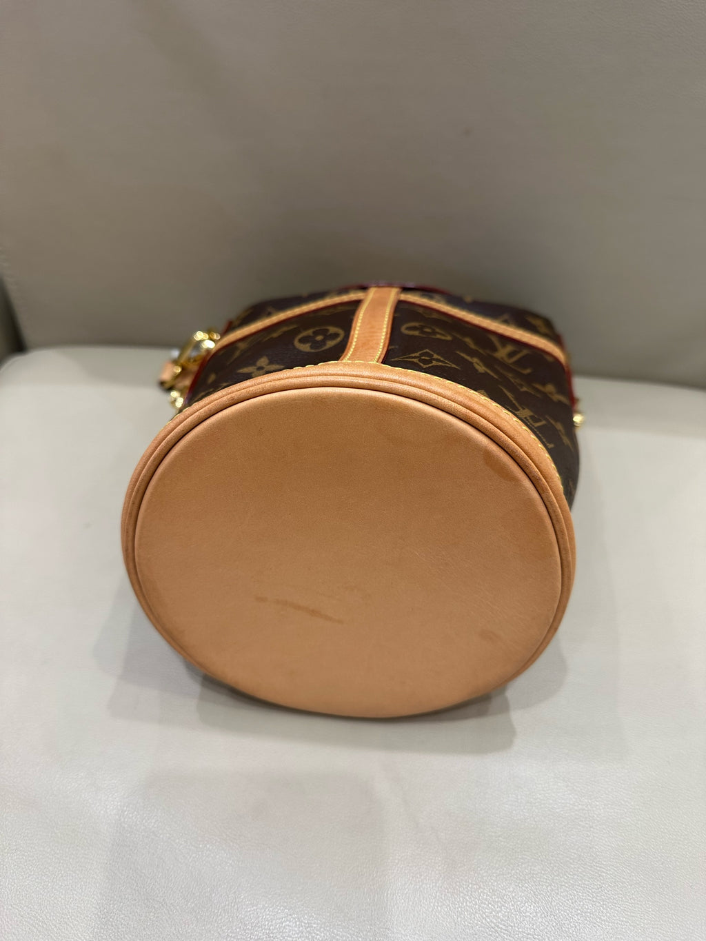 Louis Vuitton Duffle 22.0x 23.0x 14.0 cm M43587
