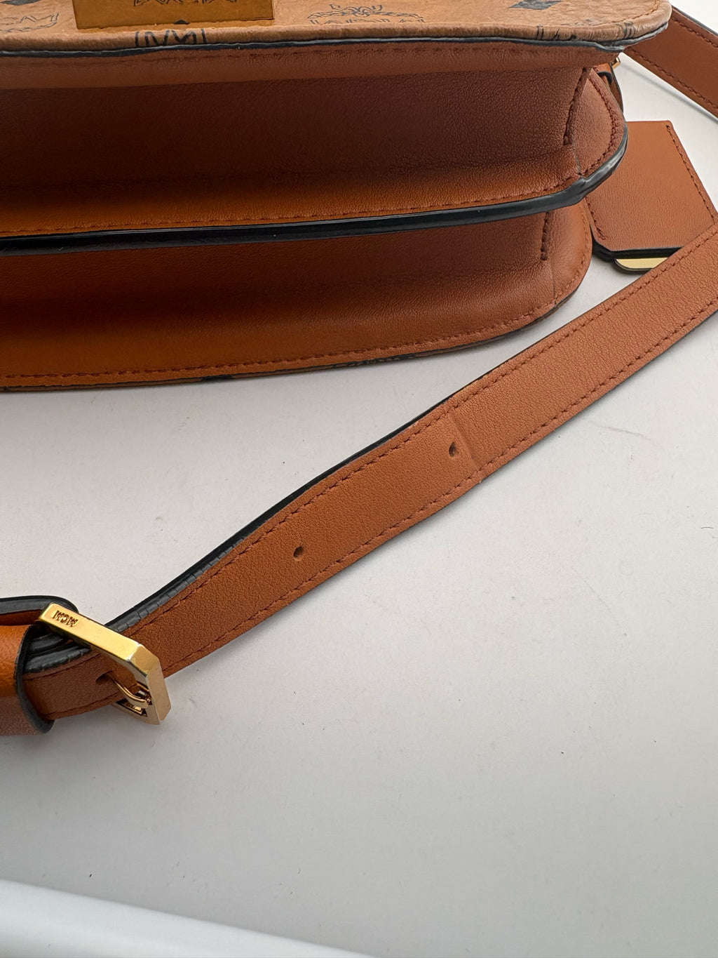 MCM Leather Messenger Bag MWS6SPA03CO001
