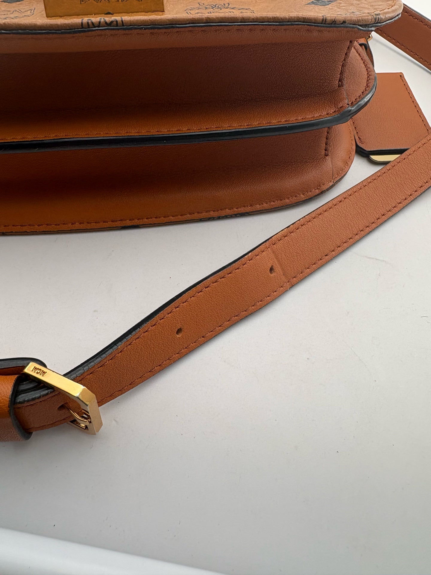 MCM Leather Messenger Bag MWS6SPA03CO001