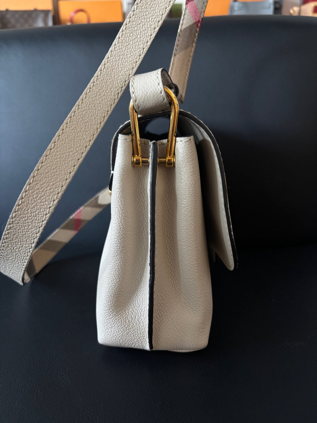 Burberry White Crossbody