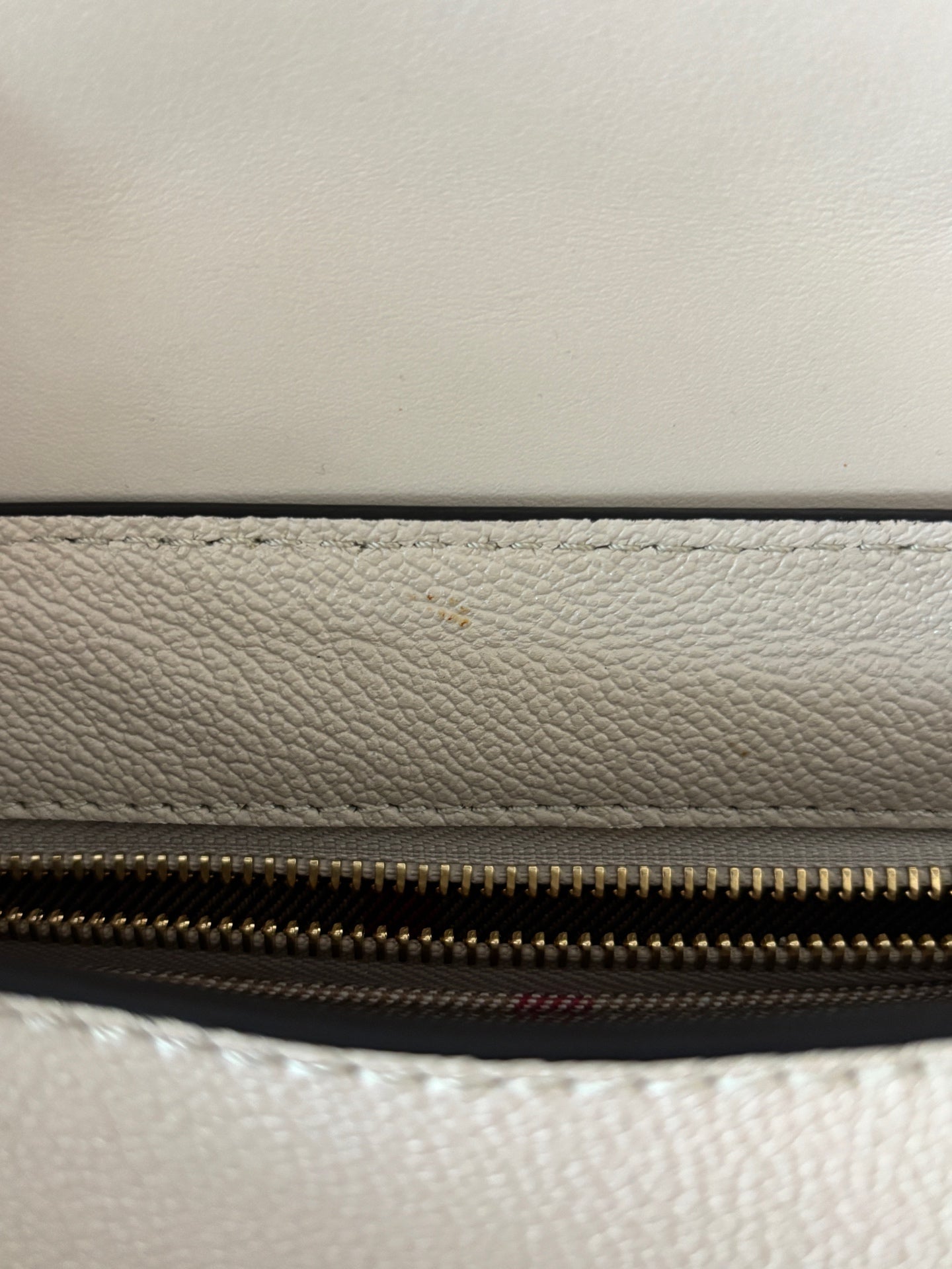 Burberry White Crossbody