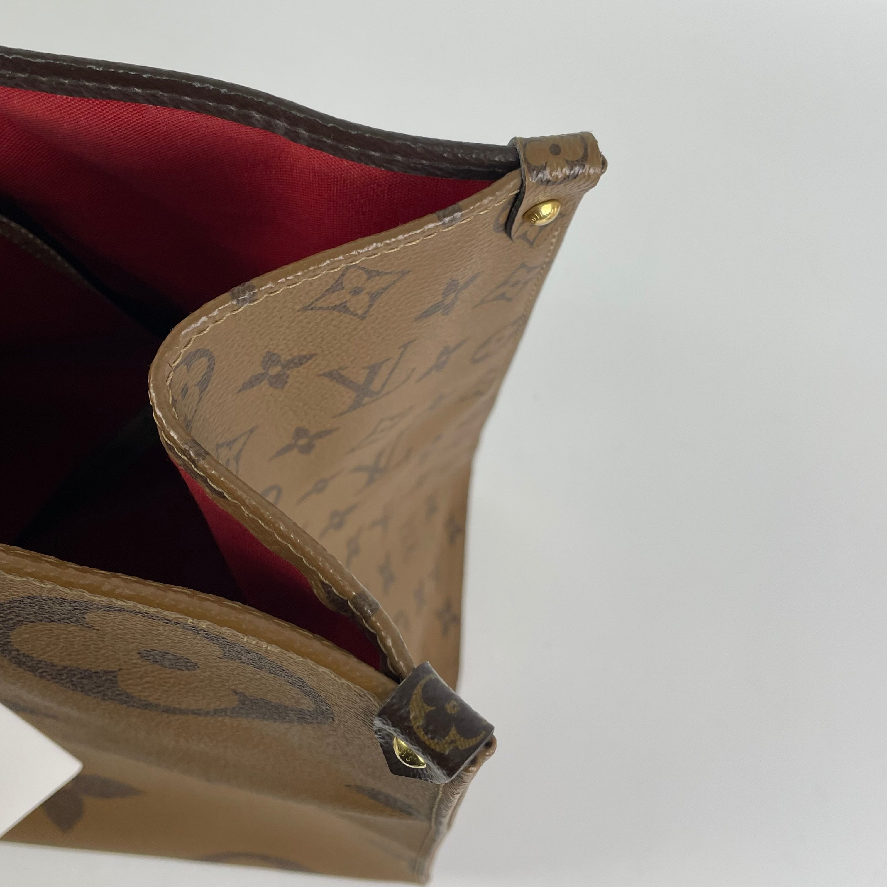Louis Vuitton Tote
