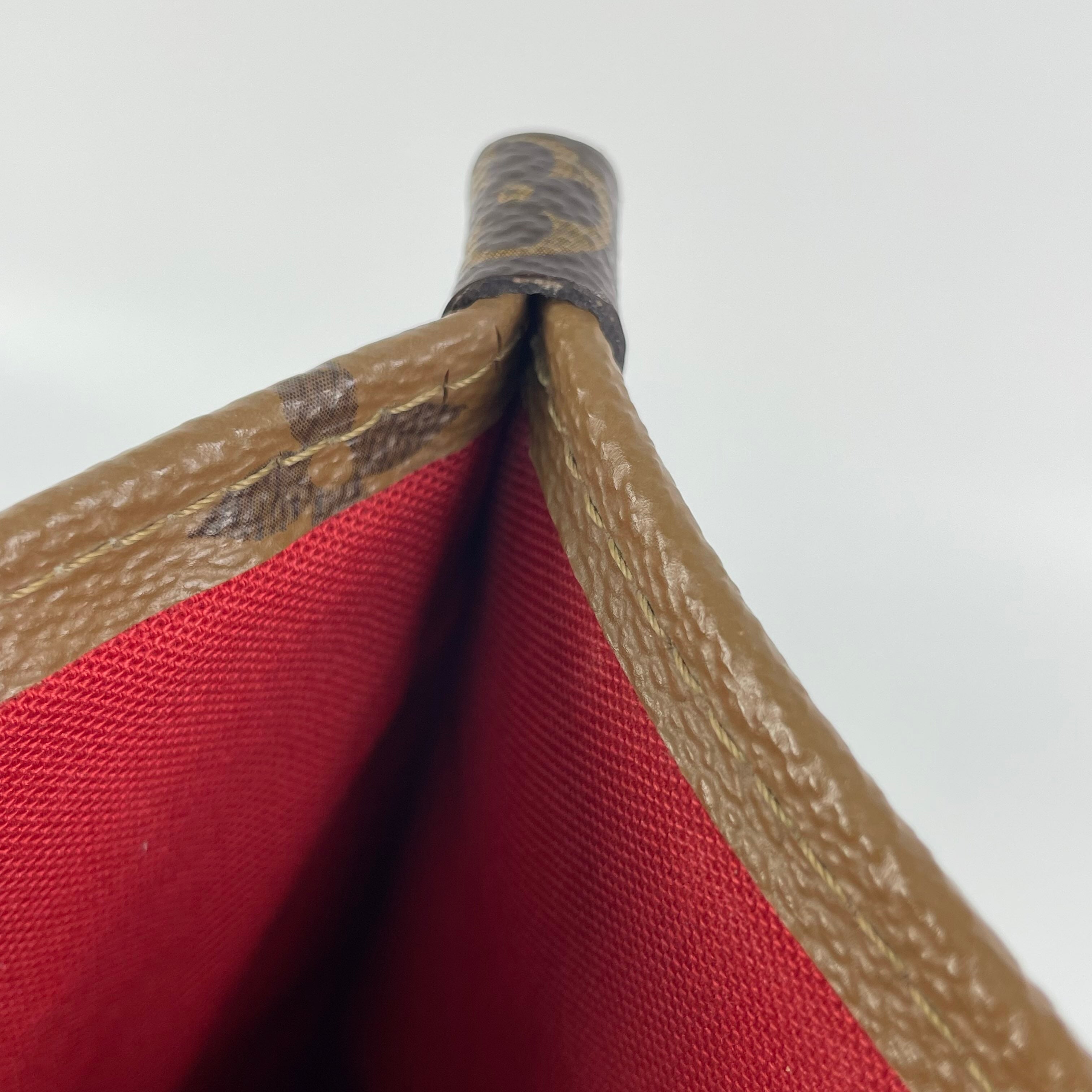 Louis Vuitton Tote