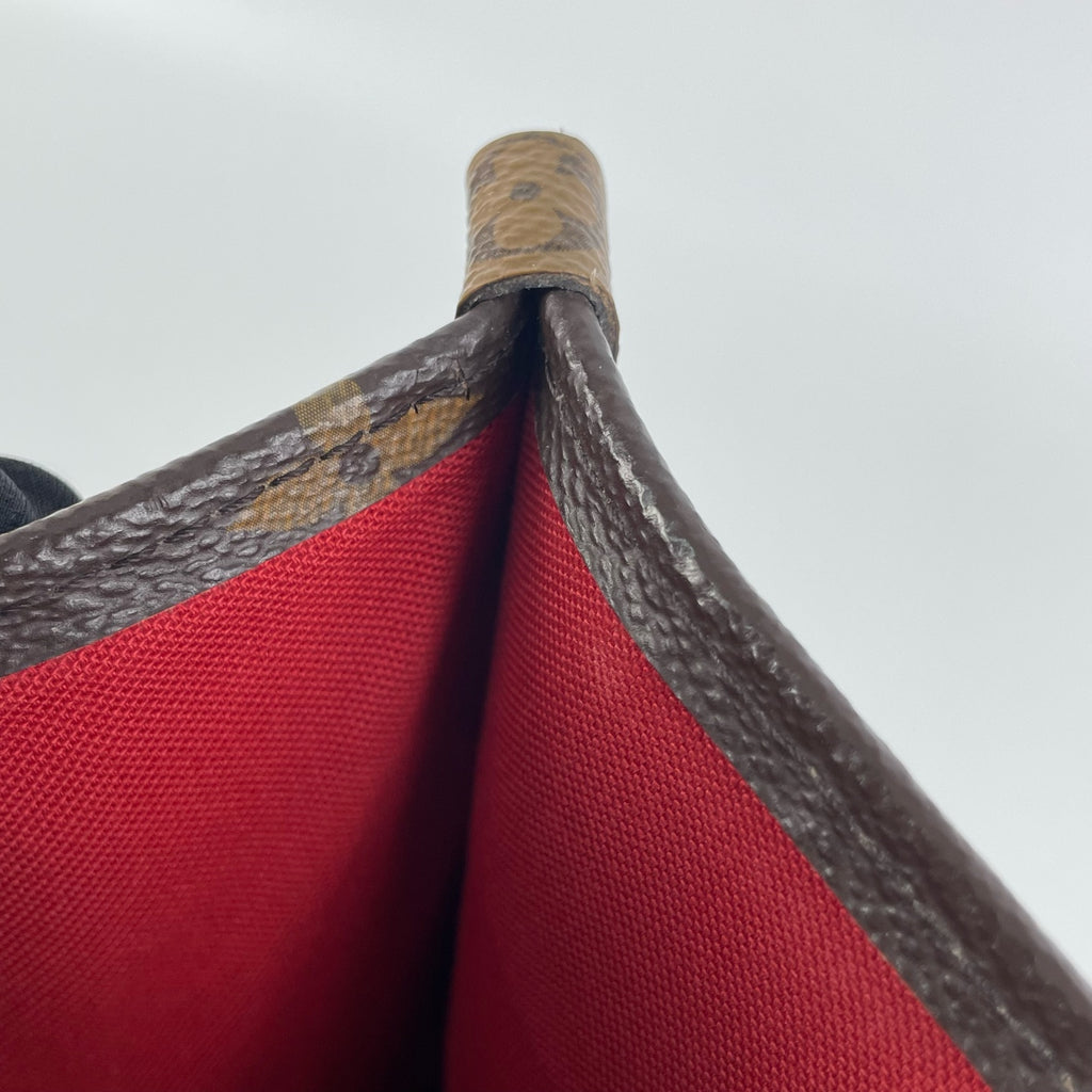 Louis Vuitton Tote
